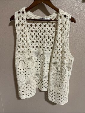 Punt Roma Cream Crochet Openwork Vest